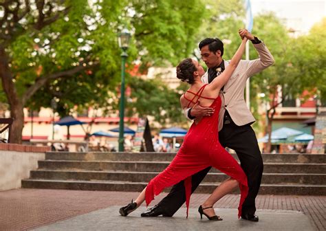 is salsa dance mexican culture